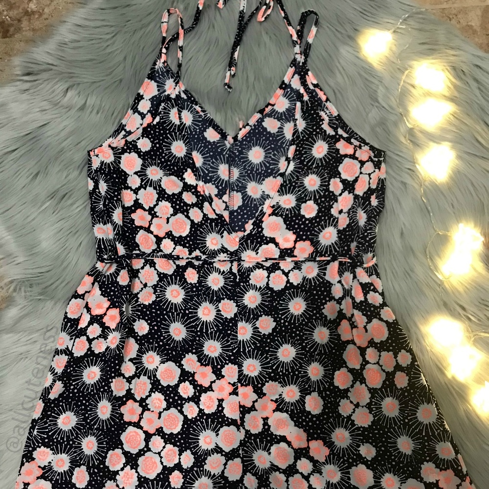 Millibon Sleeveless Halter Romper - Picture 3 of 4